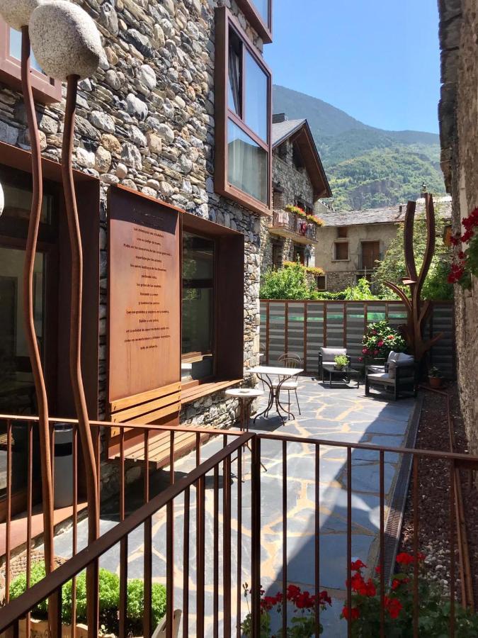 Hotel Boutique La Neu Benasque Ngoại thất bức ảnh
