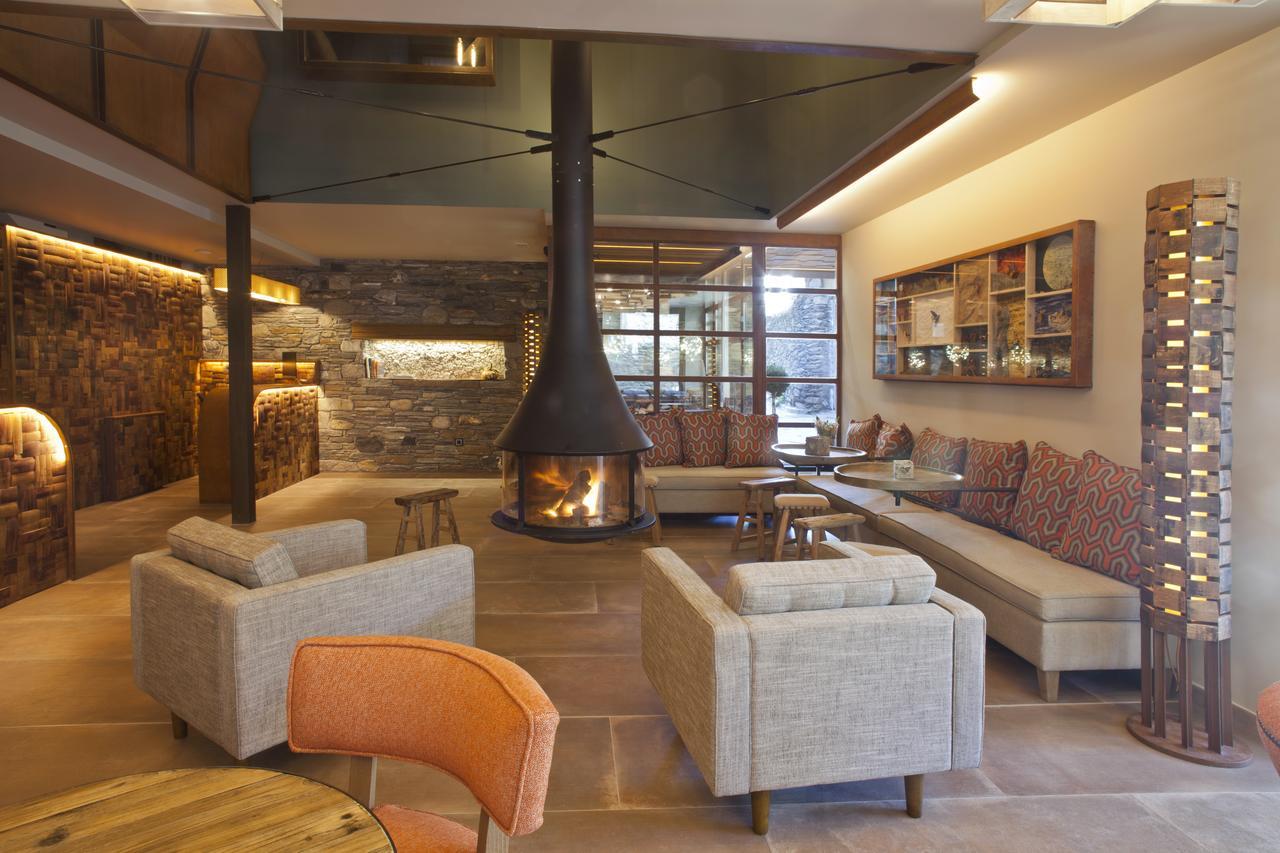 Hotel Boutique La Neu Benasque Ngoại thất bức ảnh